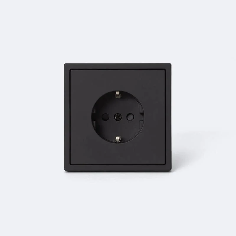 ledkia202606082101083338104